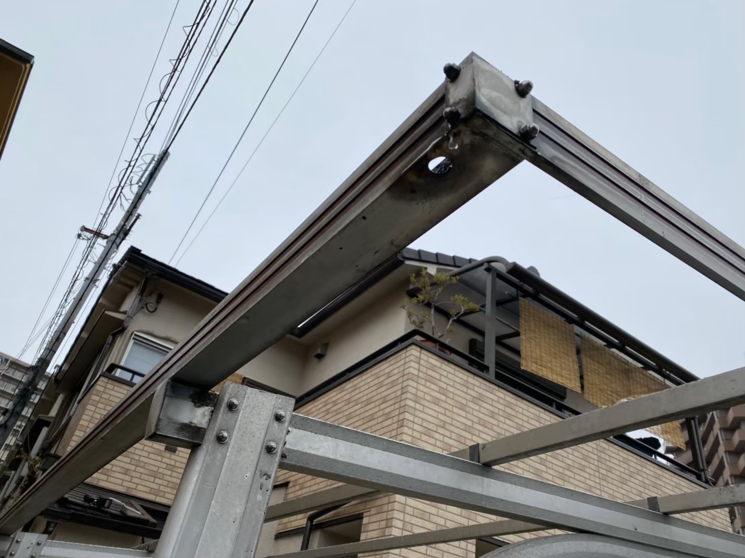 塩化ビニルからポリカーボネート波板